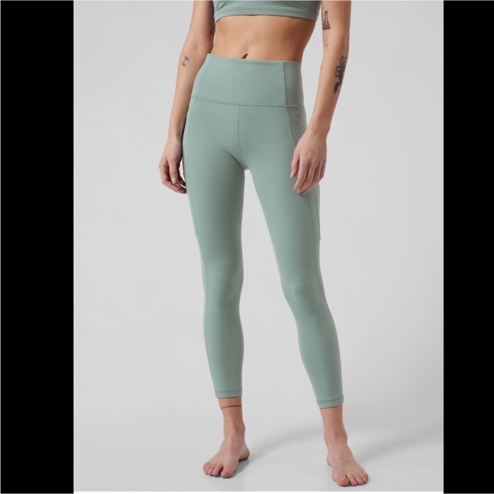 ATHLETA - Picture 3 of 14